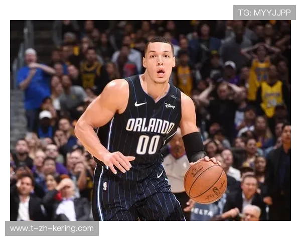 奥兰多魔术后防沟通断裂,教练组需立刻修复漏洞 奥兰多魔术后防沟通断裂,教练组需立刻修复漏洞