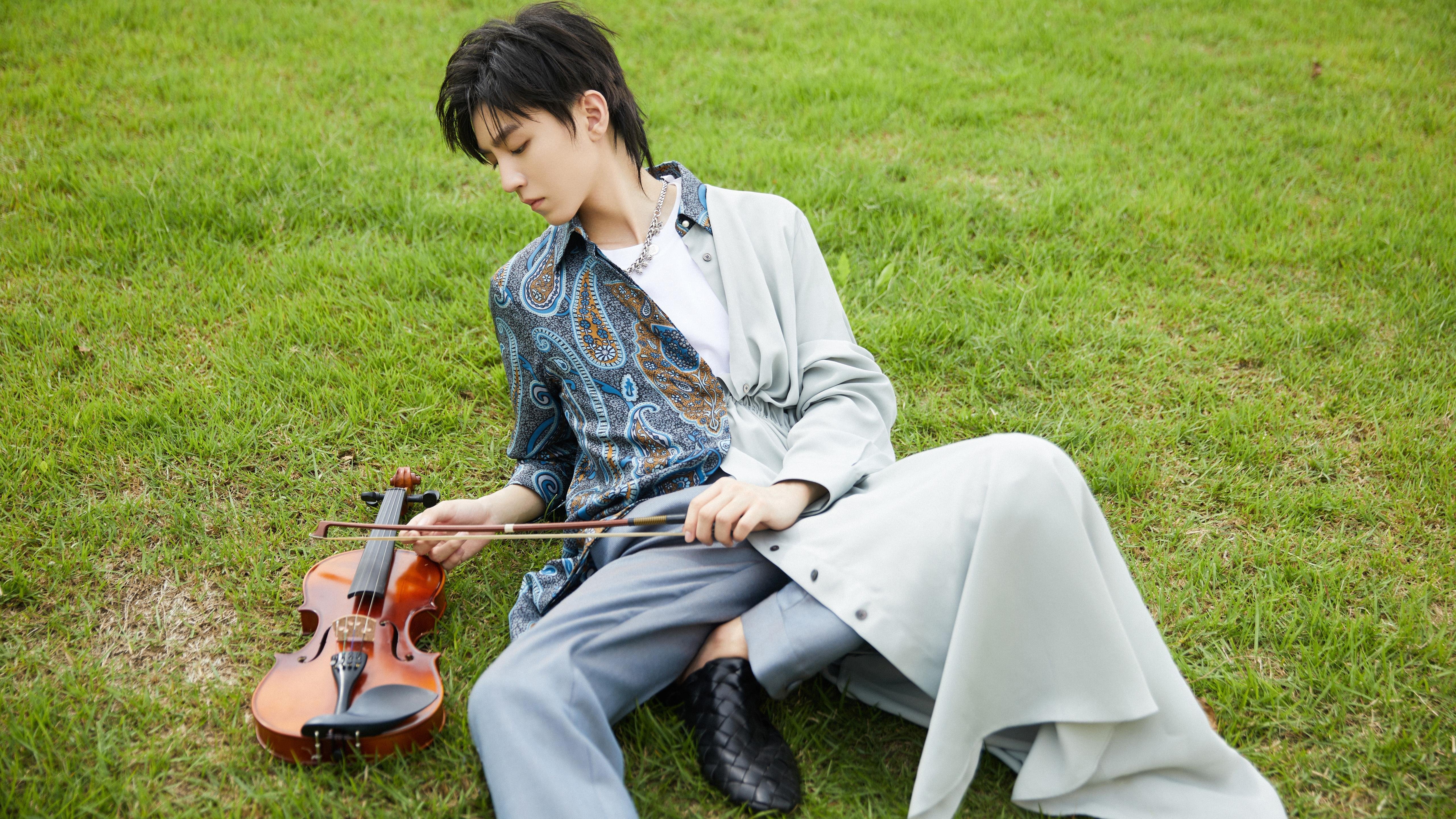 跨界合作推广足球主题的文化旅游节,增强品牌影响力,推广足球运动