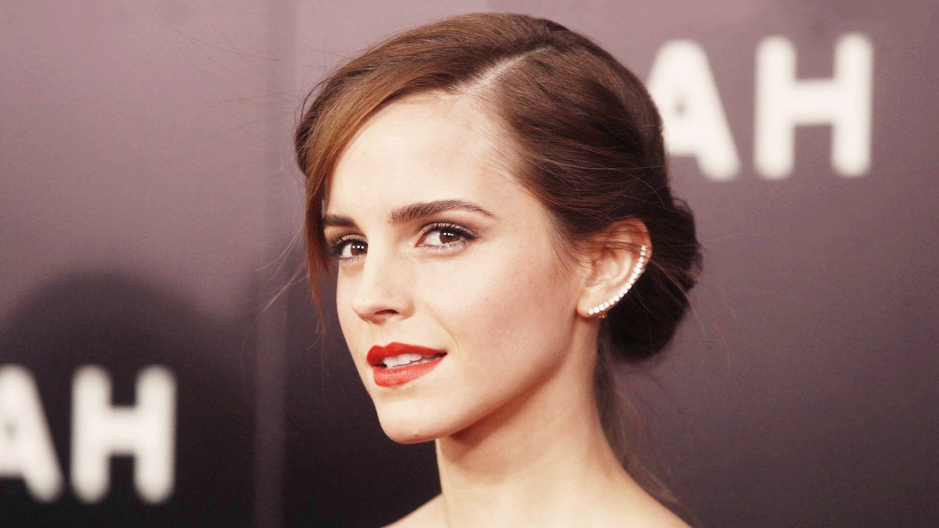 七十载辉煌，新疆迈向新征程，新疆七十周年庆